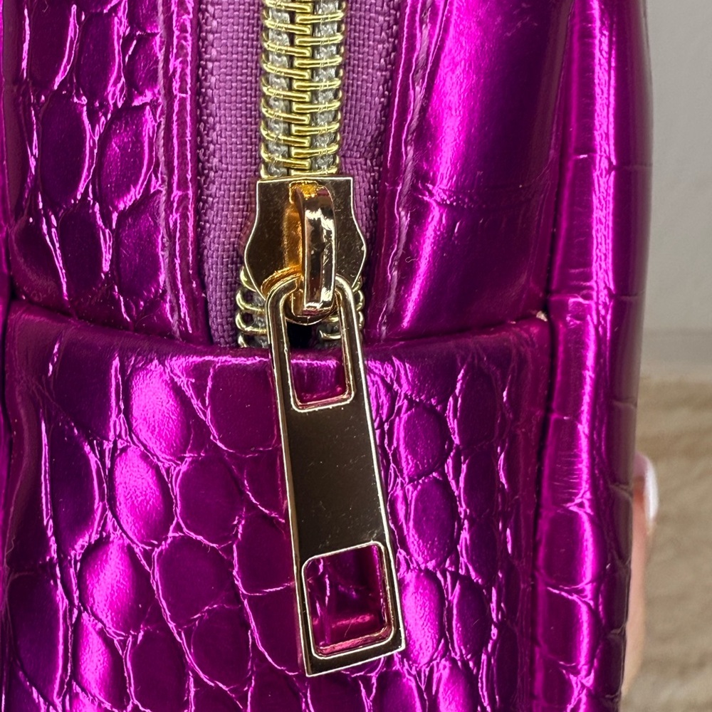 🌷SOLD🌷ED HARDY CROCODILE EMBOSSED PINK BAG - Picture 10 of 14
